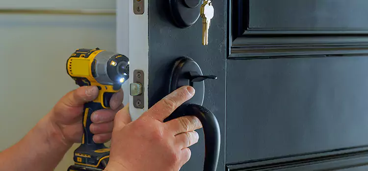 Commercial Door Lock Installation Sainte-Brigitte-de-Laval
