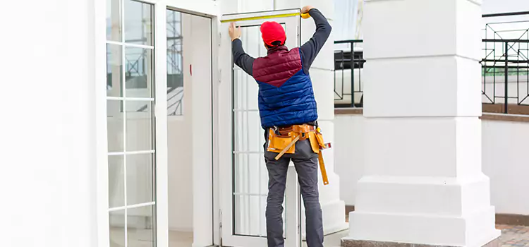 Water Damage Door Frame Repair Sainte-Brigitte-de-Laval