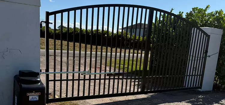 Driveway Fence Repair Sainte-Brigitte-de-Laval