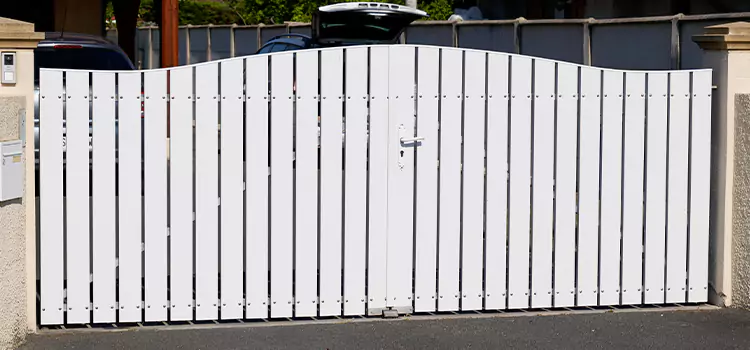 Why Choose Us for Residential Gate Repair in Sainte-Brigitte-de-Laval, QC?