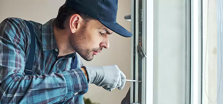 Emergency Response for Latch Issues Sainte-Brigitte-de-Laval